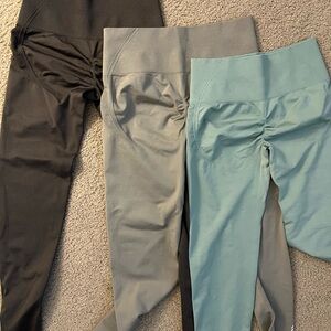 Bundle of 3 Scrunch Bum leggings